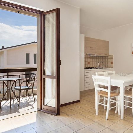 Apartment Rosa Cinderella Lazise Exteriör bild