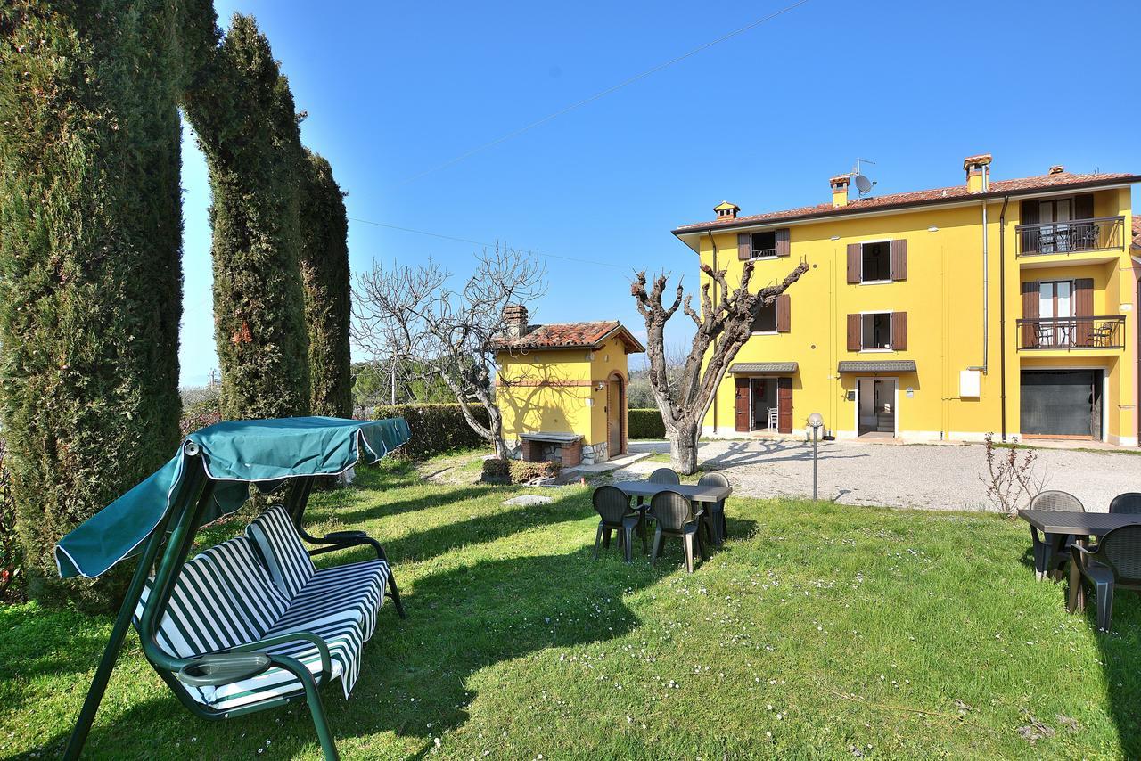 Apartment Rosa Cinderella Lazise Exteriör bild